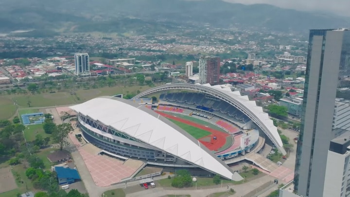 Big stadium surronded by buildings
