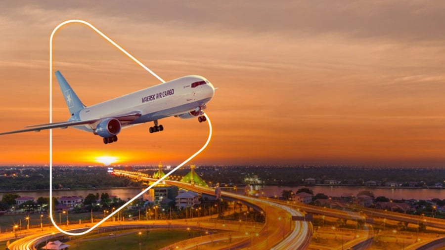 plane flying through play button