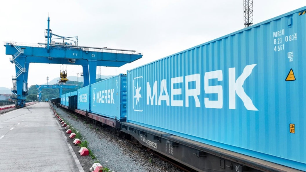 Rail logisicts blue containers