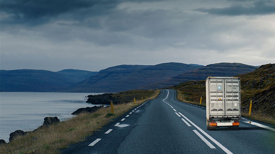 Sustainable future with Maersk Spot.