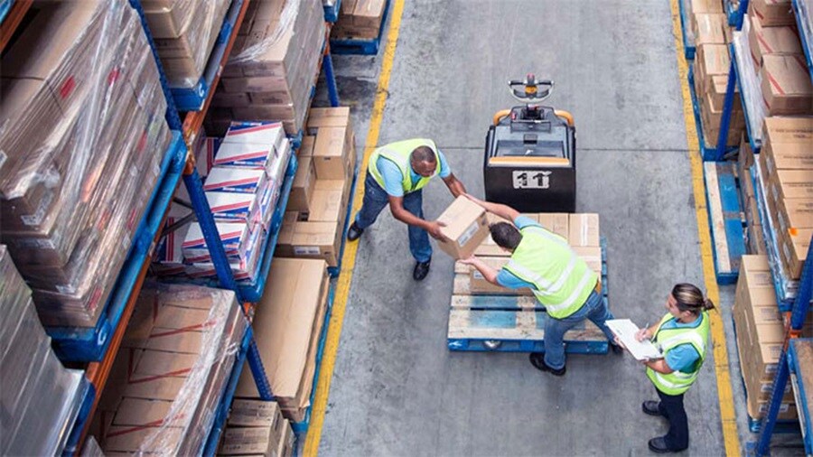10 FAQs on how eCommerce businesses can overcome supply chain disruption