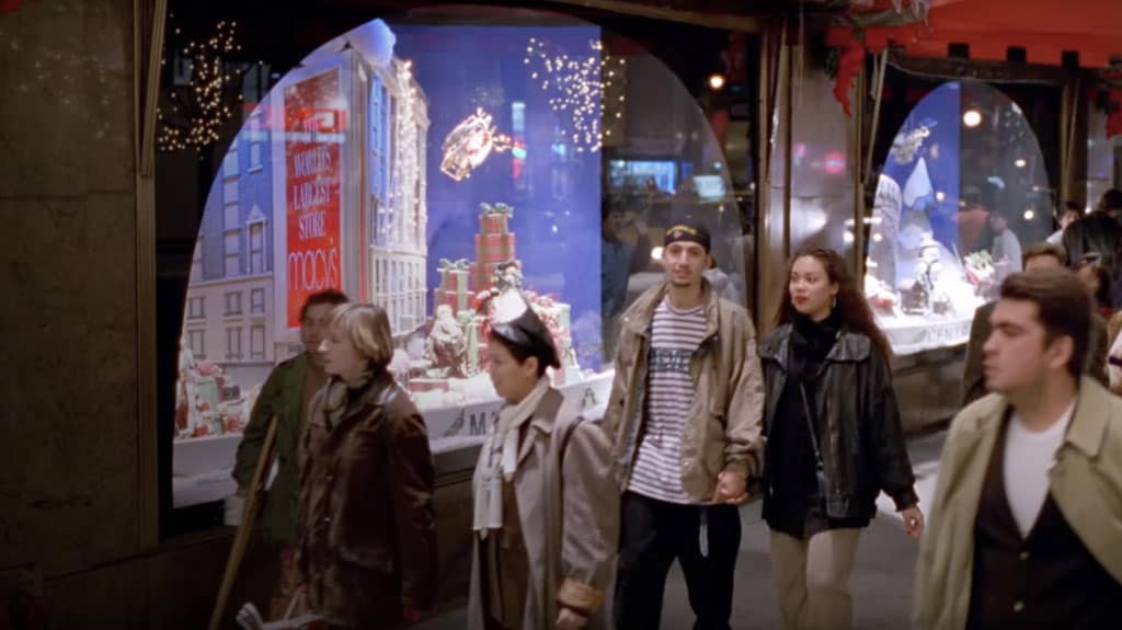 Macy’s 店內的路人