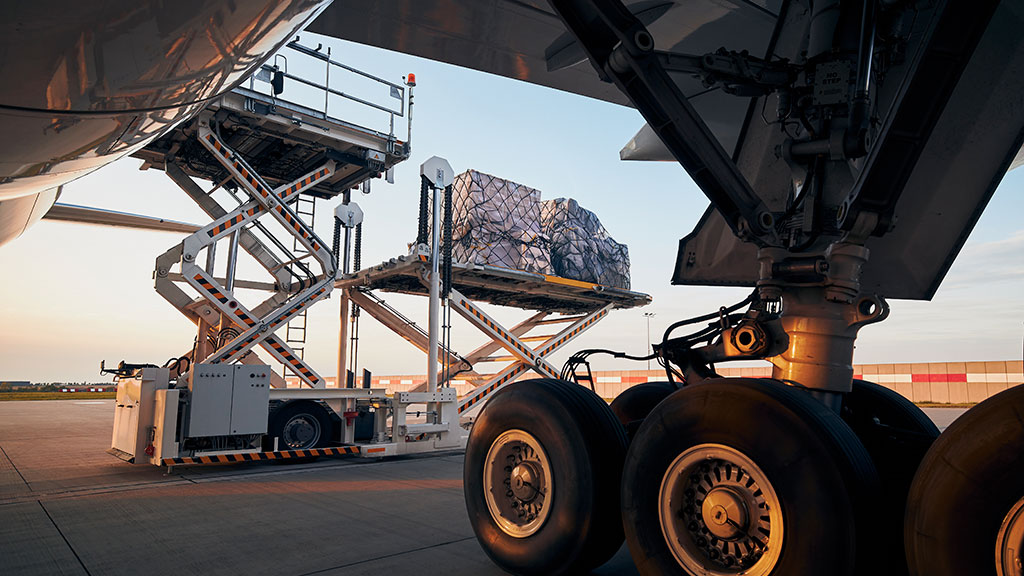 The sky's the limit, how air freight can bring more agility to your global supply chain | Maersk