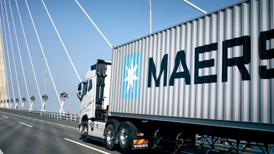 Maersk plans to invest $1 billion in developing a new container terminal in Japan to boost logistics and trade efficiency.