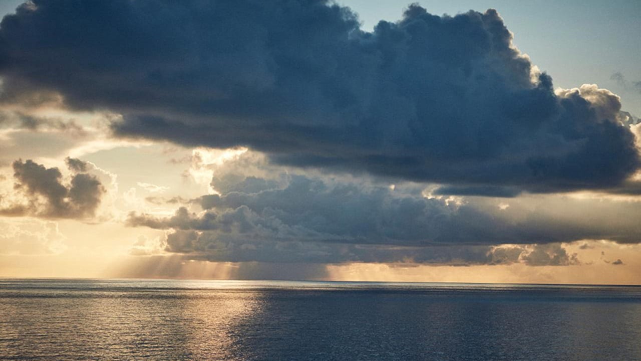 Sea and cloud