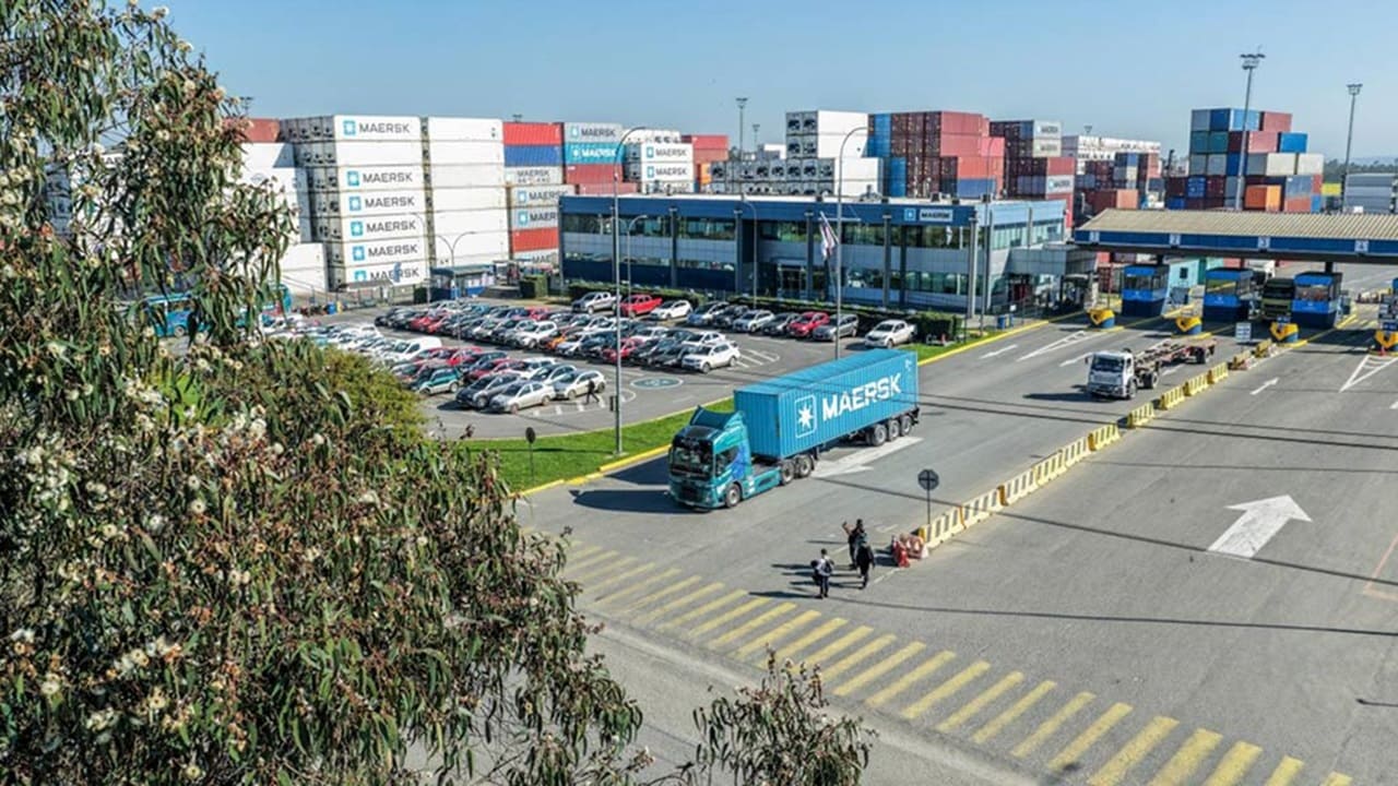 truck-on-toll