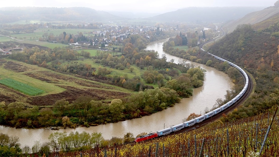 Maersk's first block train for Amica from China to Poland ‘s border.