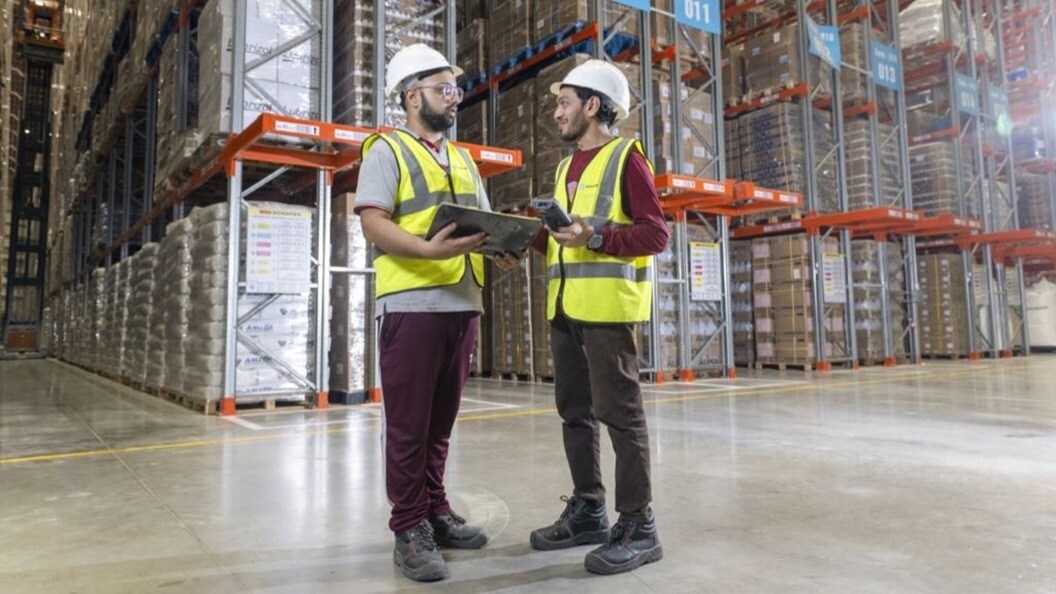 Employees working in warehosue