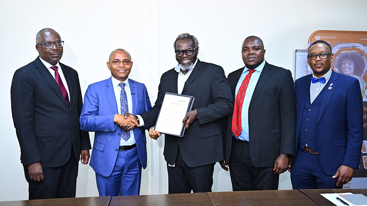 Signing of a partnership between Viaservice Limited and Maersk