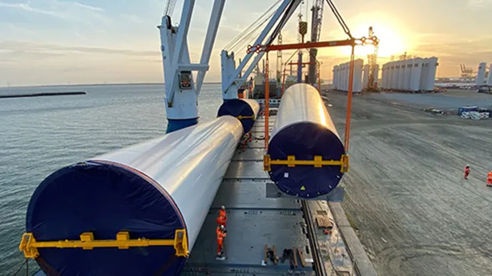 Martin-bencher.com is now Maersk.com