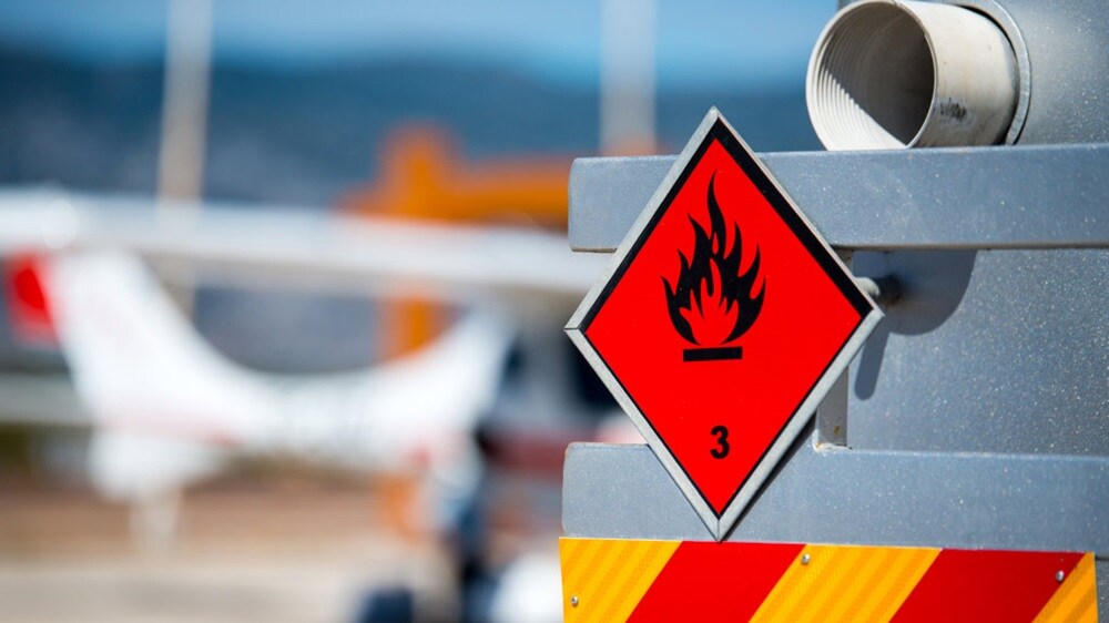 Symbol for fire on the tail end of a truck